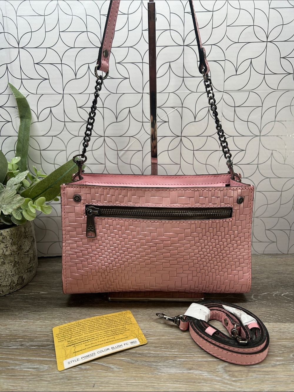 1745 NWOT Patricia Nash Leather Crossbody Bag 431745